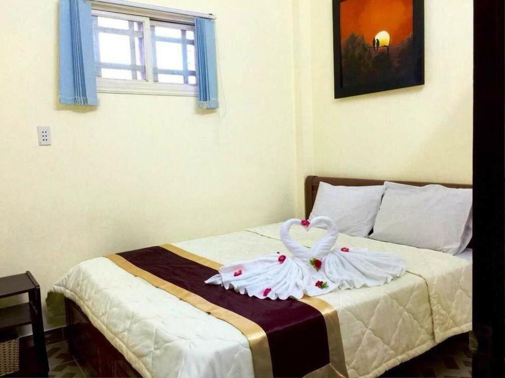 Quy Long Homestay Хоян Екстер'єр фото
